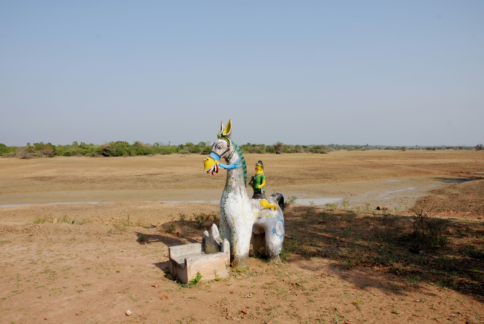 <span style="font-weight:normal;">A lone horse and rider (<i>kutherai-karan</i>) guards the boundary between flood-lands and (very arid) pasture.</span>